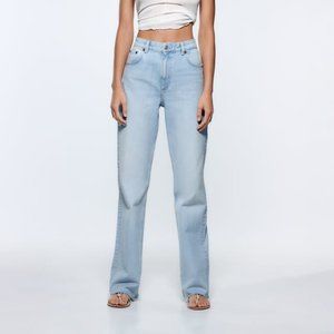 Zara HIGH RISE WIDE LEG JEANS — Size 4 / 27